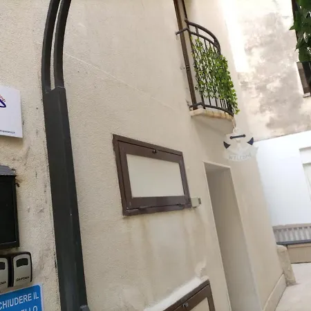 Da Salvo E Mary Pensión Trapani